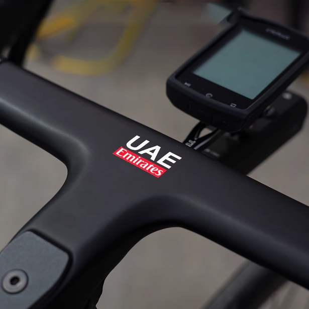 UAE国旗テキストステッカー、防水ビニールデカール、自転車、 - Home Decor Uae のレビューと価格